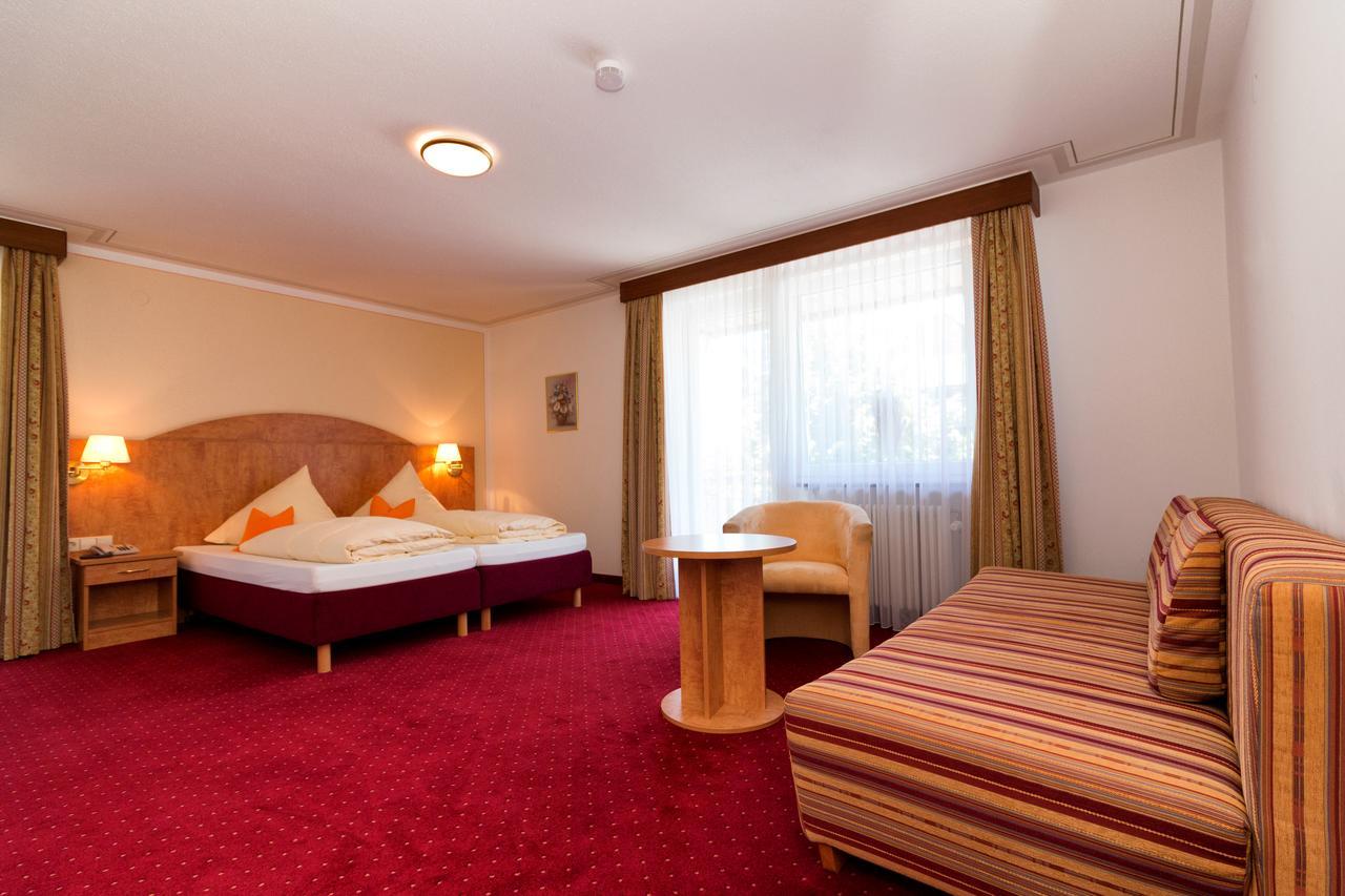 Hotel Cortina بادن - فورتمبرغ المظهر الخارجي الصورة